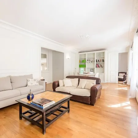 Marais Saint Paul Apartment *