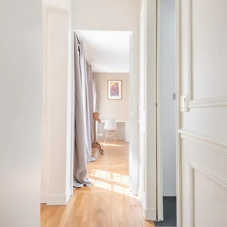 Marais Saint Paul Apartment